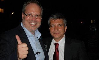 Michele Ficara Manganelli parla con Nichi Vendola di Internet e Digitale