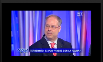 A RAIUNO Mattina Michele Ficara parla di Digitale e Terremoto, le foto della diretta video.