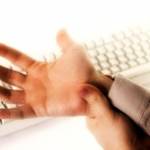 Risolvere i dolori ai polsi ed al tunnel carpale attraverso ergonomia della corretta postura davanti al pc ottenuta grazie ai nuovi devices Microsoft