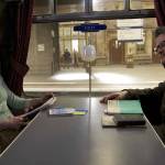 The Railway Man Nicole Kidman Colin Firth Meet Foto Dal Film 01